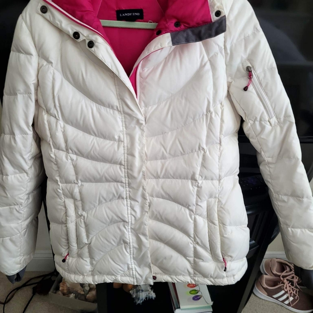Womens puffer jacket